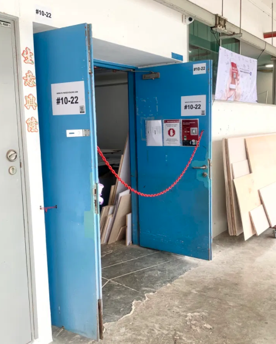 Contact Plywood Online (Singapore) Supplier near you